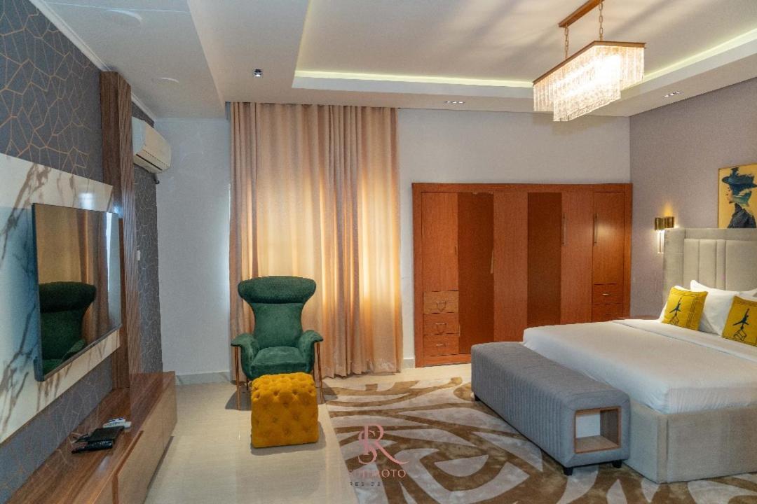 Sujimoto Residences Macdonald ラゴス エクステリア 写真