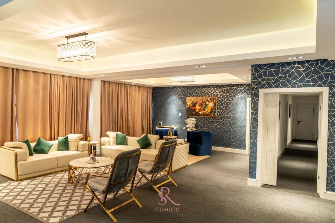 Sujimoto Residences Macdonald ラゴス エクステリア 写真