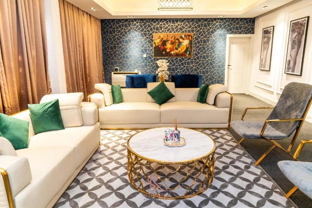 Sujimoto Residences Macdonald ラゴス エクステリア 写真