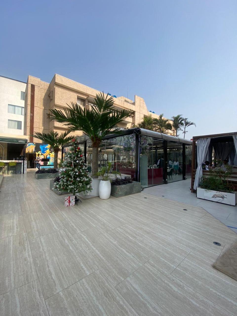 Sujimoto Residences Macdonald ラゴス エクステリア 写真