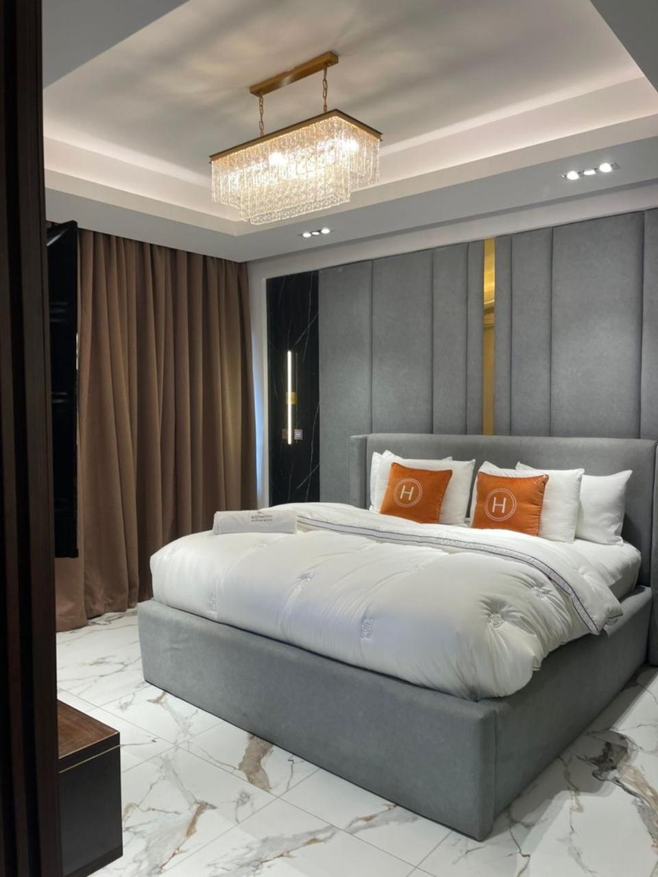 Sujimoto Residences Macdonald ラゴス エクステリア 写真